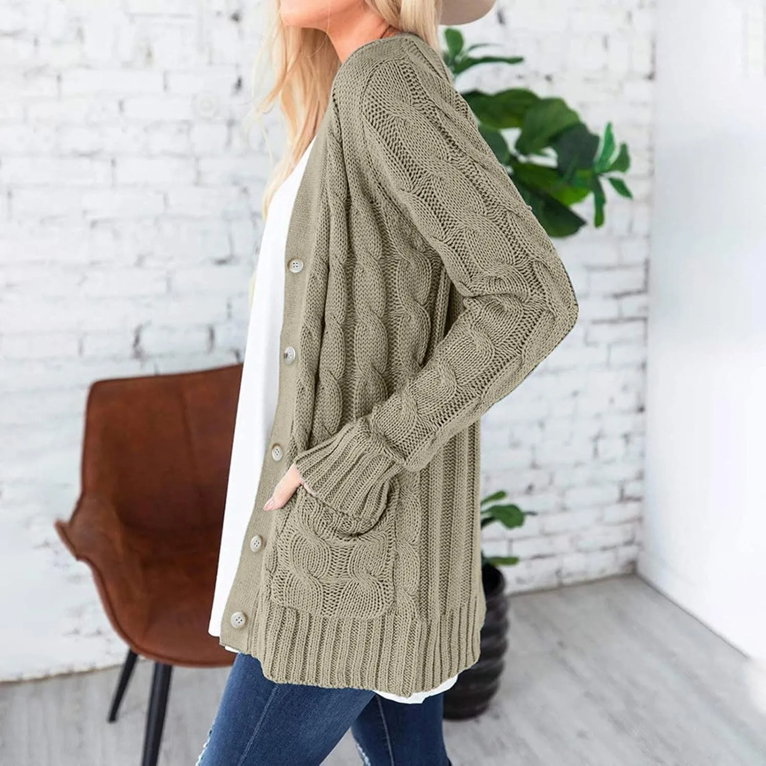 Cardigan Sweaters for Women 2024 Fall Button Down Open Front Cardigan Knit Chunky Sweater Outwear Coats with Pockets