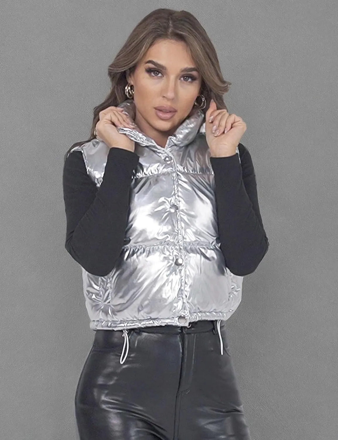 Flygo Women's Winter Crop Vest Metallic Quilted Down Vest Sleeveless Puffer Jacket