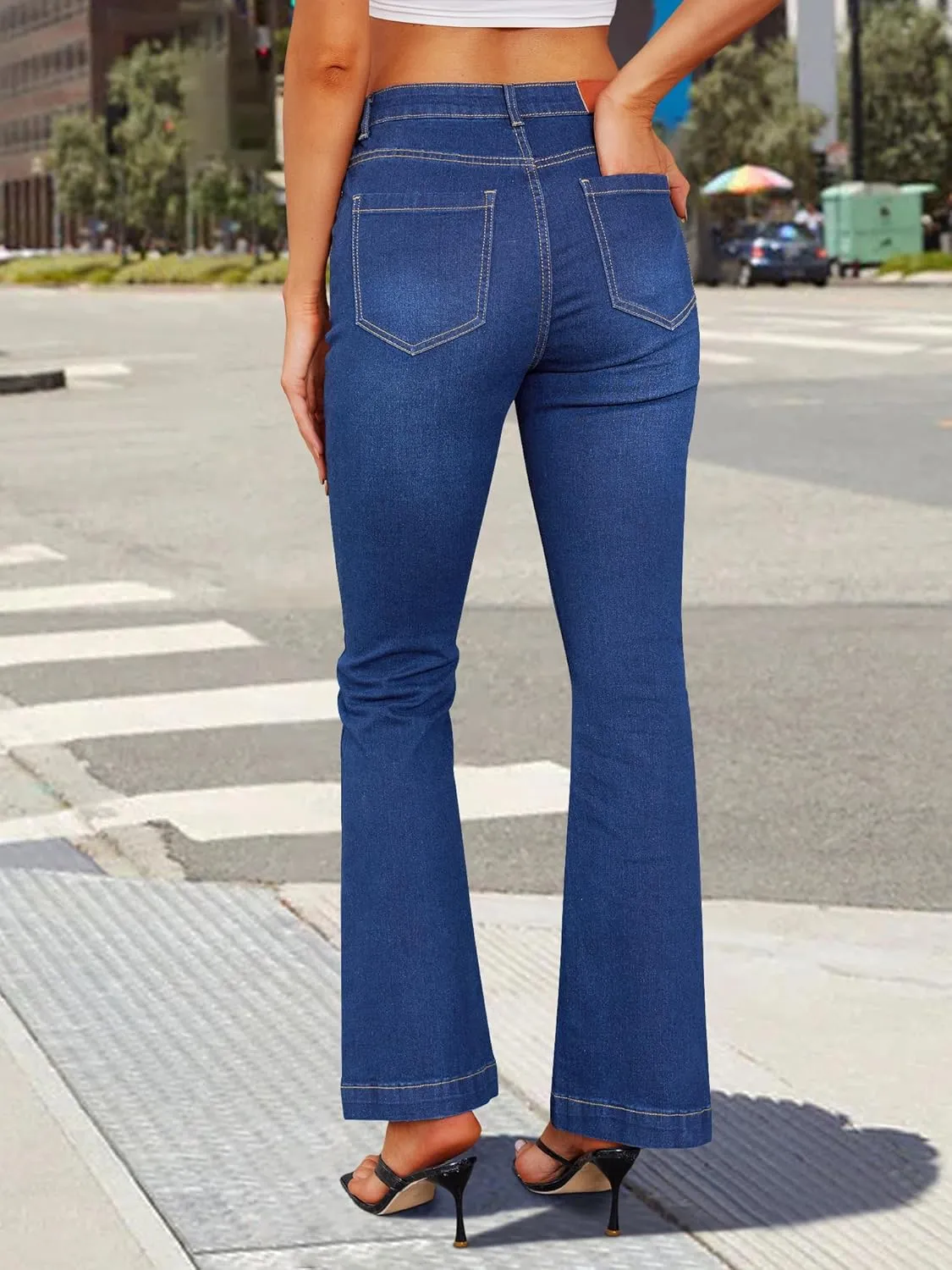 Genleck High Waisted Flare Jeans - Strech Front Patch Pockets Bell Bottom Jeans for Women Trendy Bootcut Denim Pants 2024