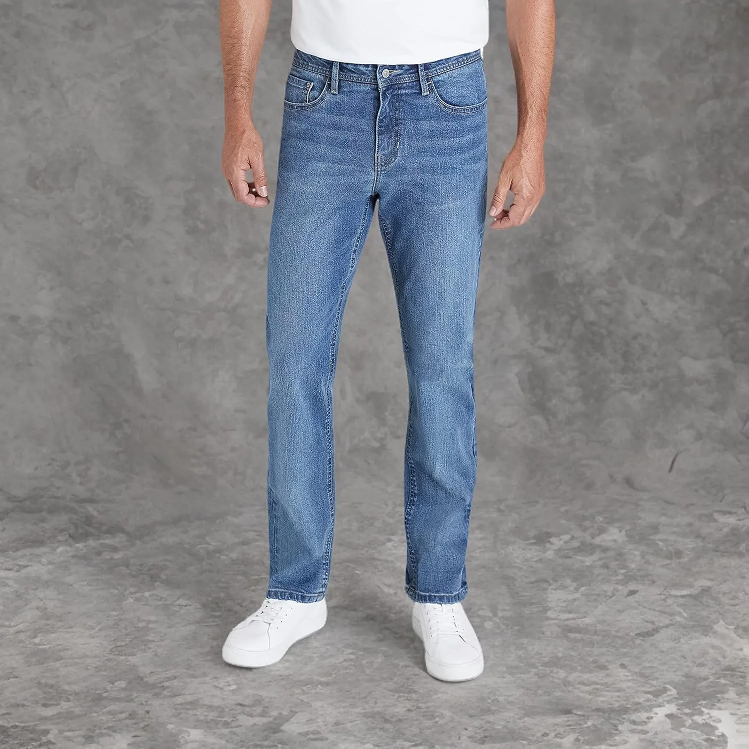 IZOD Men's Relaxed Fit Jeans - Comfortable Stretch Casual Pull On Denim Jeans for Men - Expanded Leg Men's Fashion Pants
