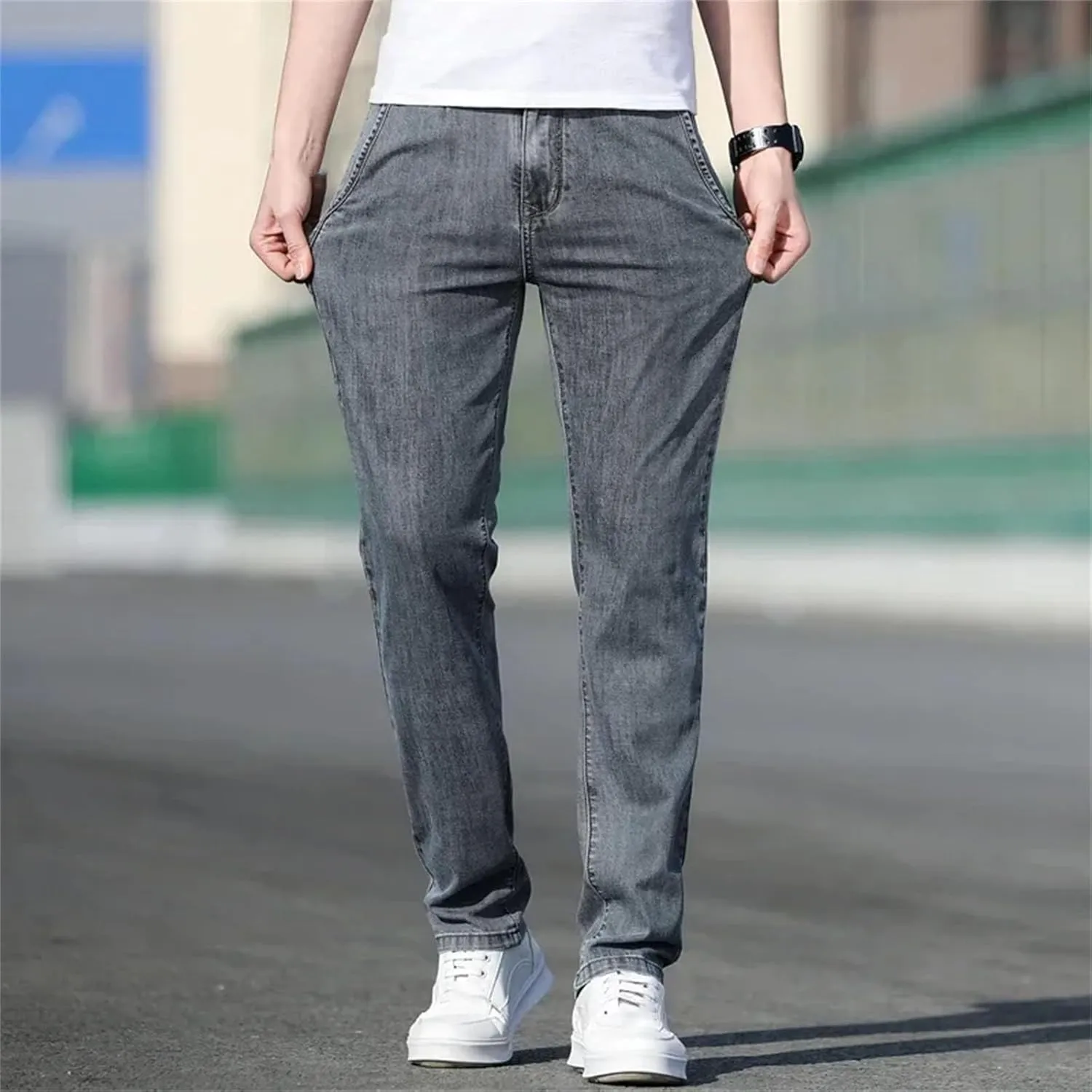 Men's Loose Stretch Jeans Fashion Casual High Waist Straight-Leg Denim with Pockets