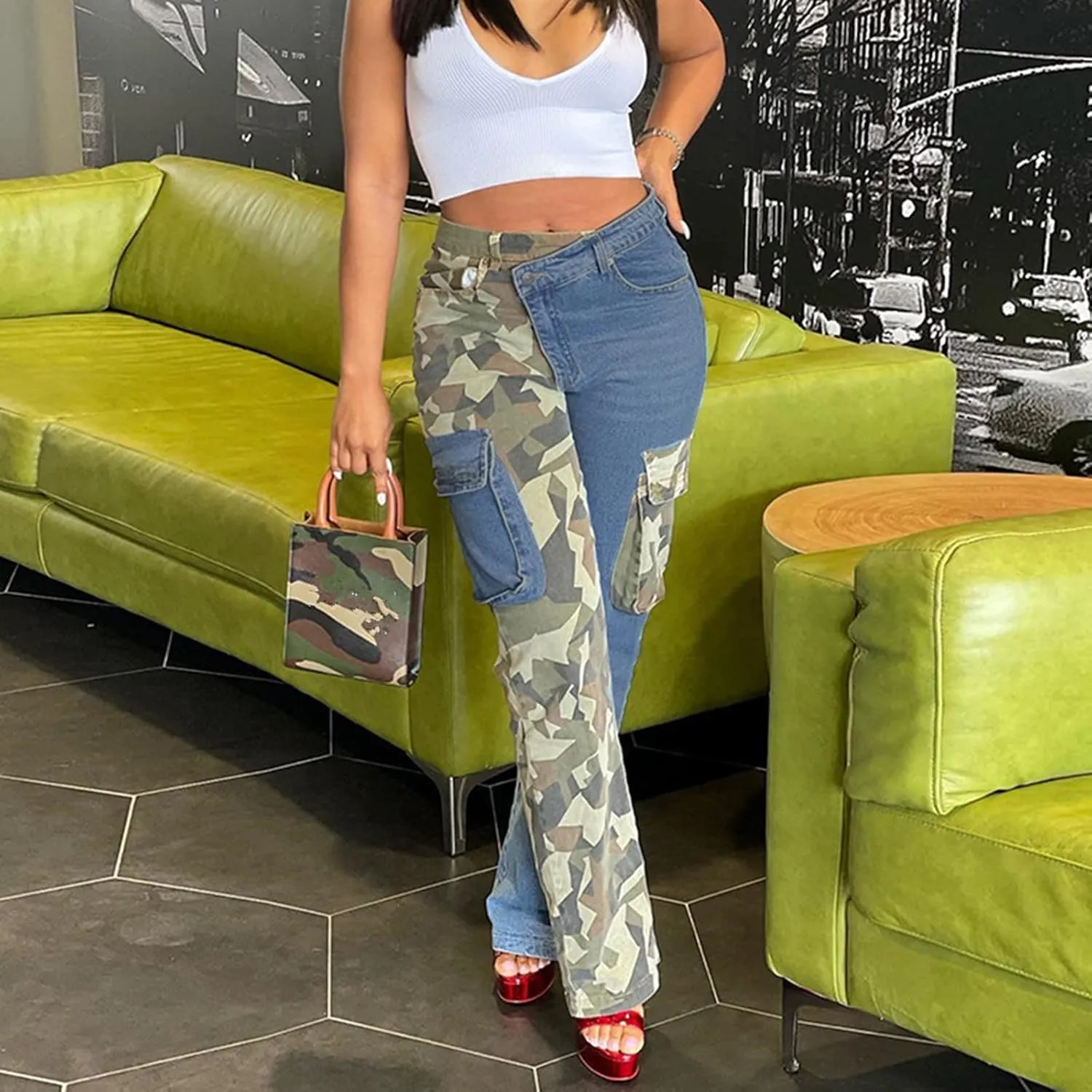 Women High Waisted Boyfriend Jeans Camo Patchwork Denim Joggers Straight Leg Cargo Pants with Pockets